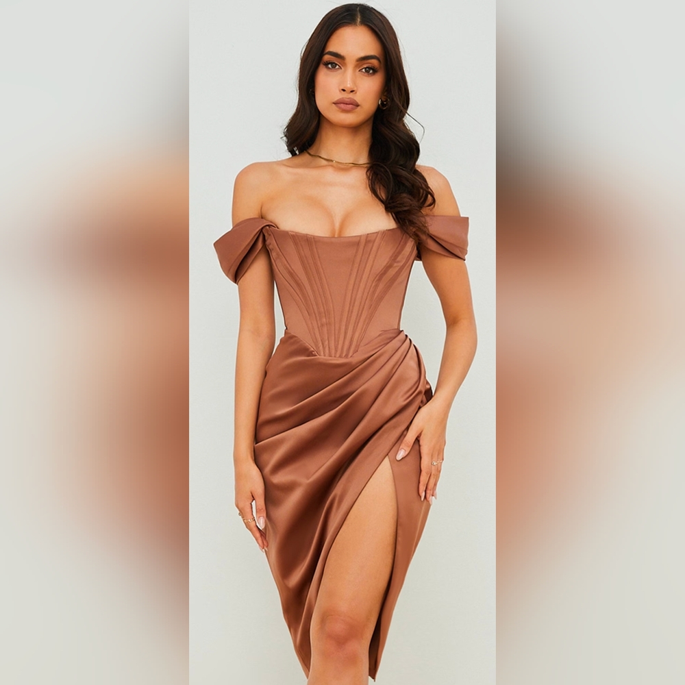 NWT House of CB Loretta Dress in Toffee